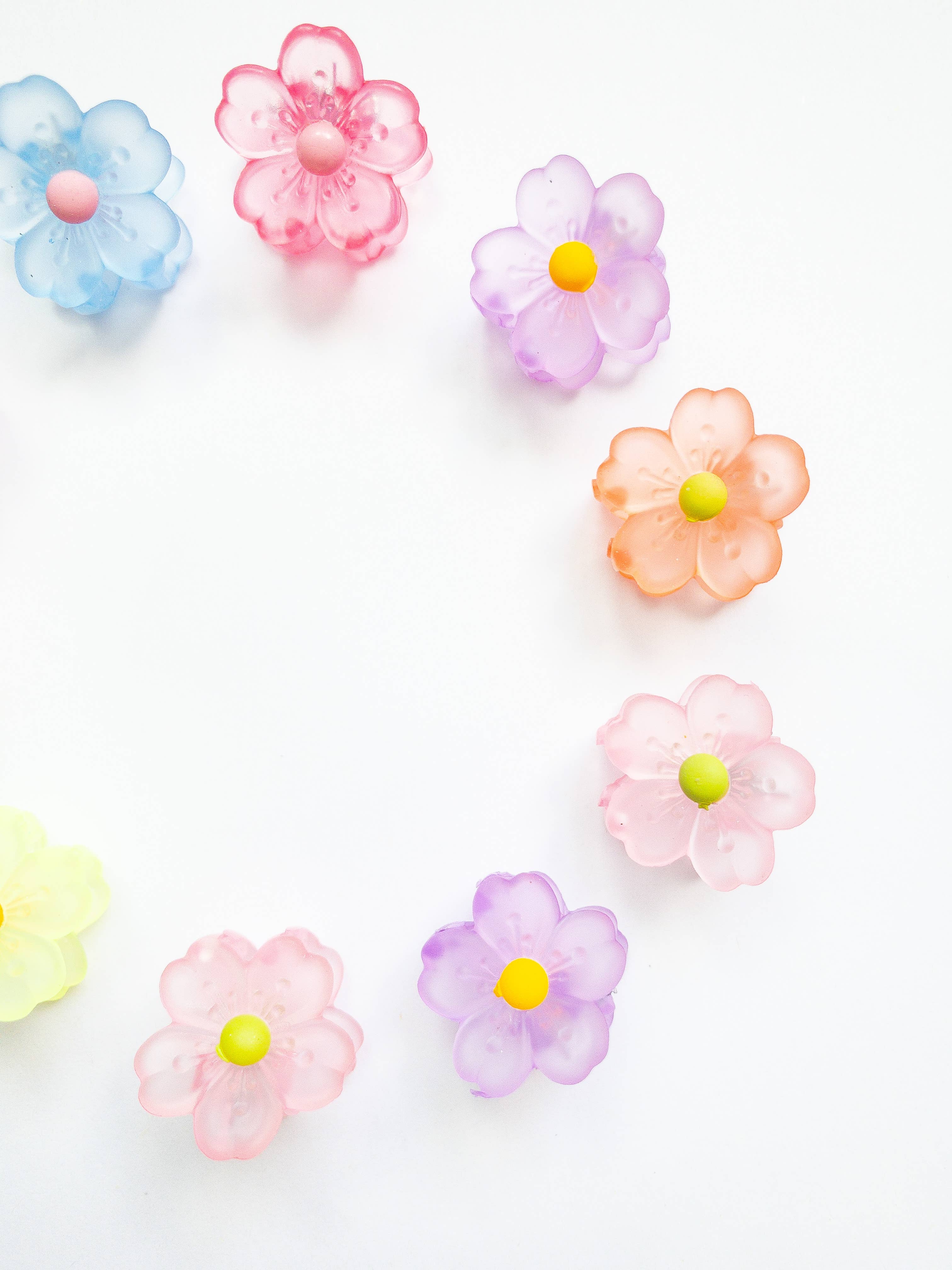 Eggy Cakes - Sakura Flower Small Hair Claws
