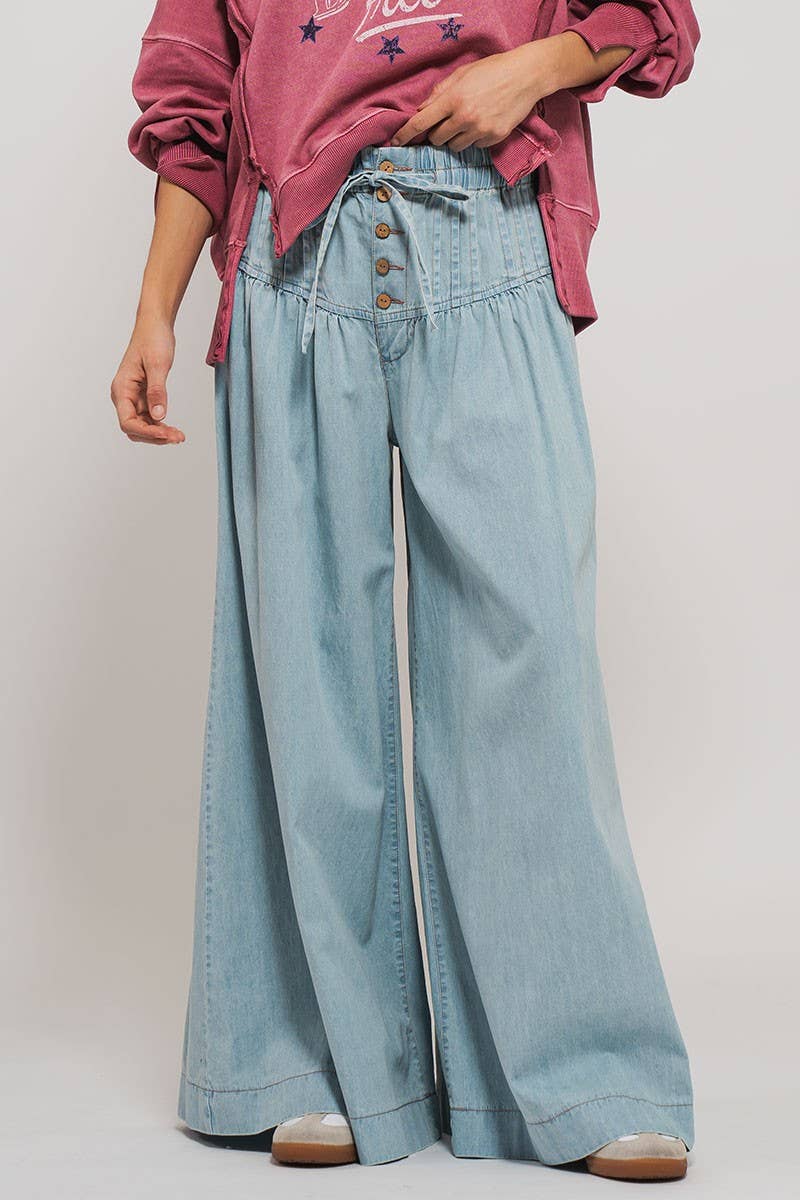 Women's Pleated Wide-Leg Button Closure Pants - Light Denim