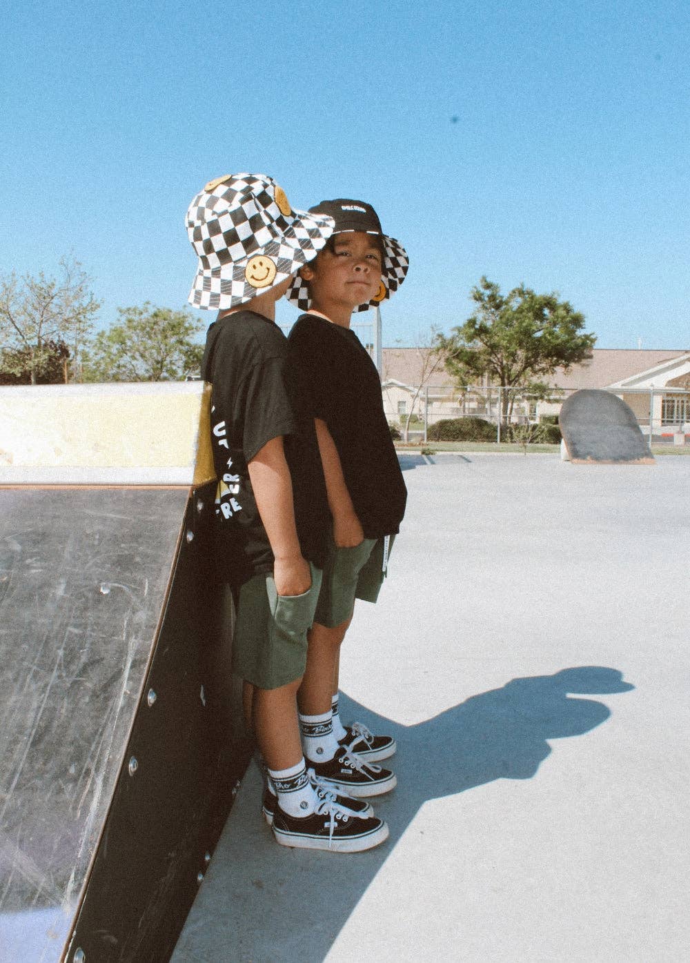 Little Trouble - Smiley Bucket Hat Checkers