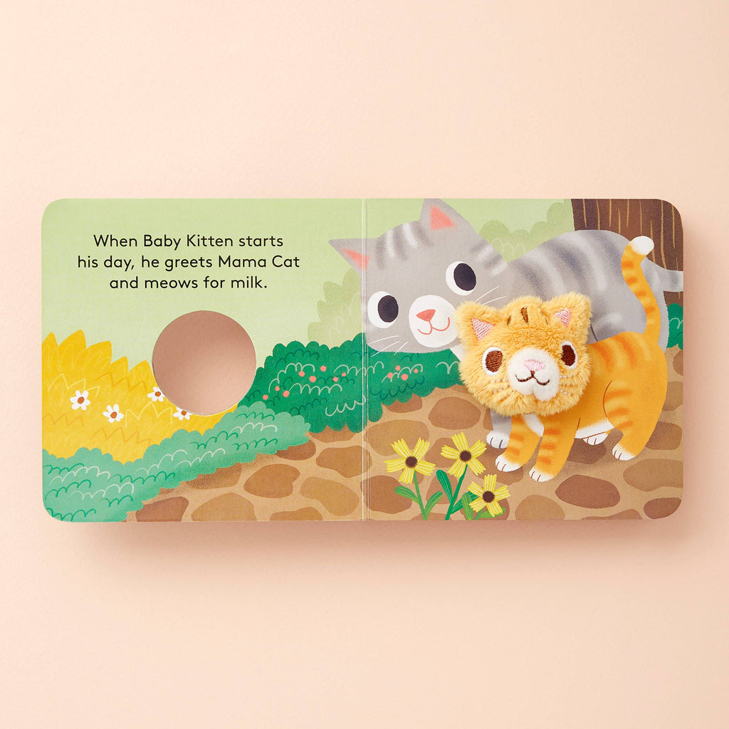 Chronicle Books - Baby Kitten: Finger Puppet Book