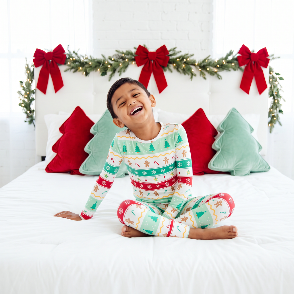 Dreamiere Two Piece PJs - Isle Be Home For The Holidays