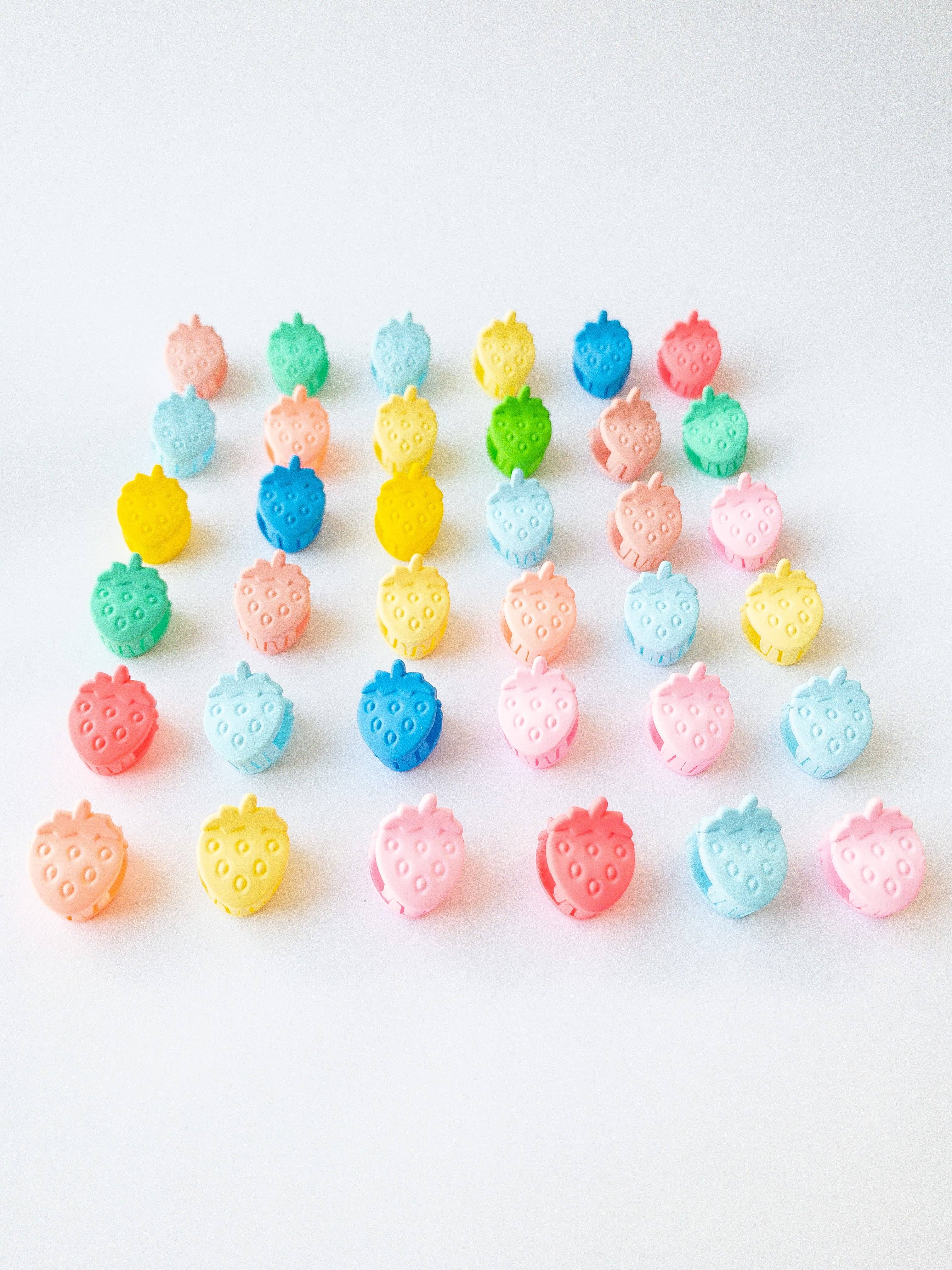 Eggy Cakes - Mini Strawberry Hair Clips (36 Pack)