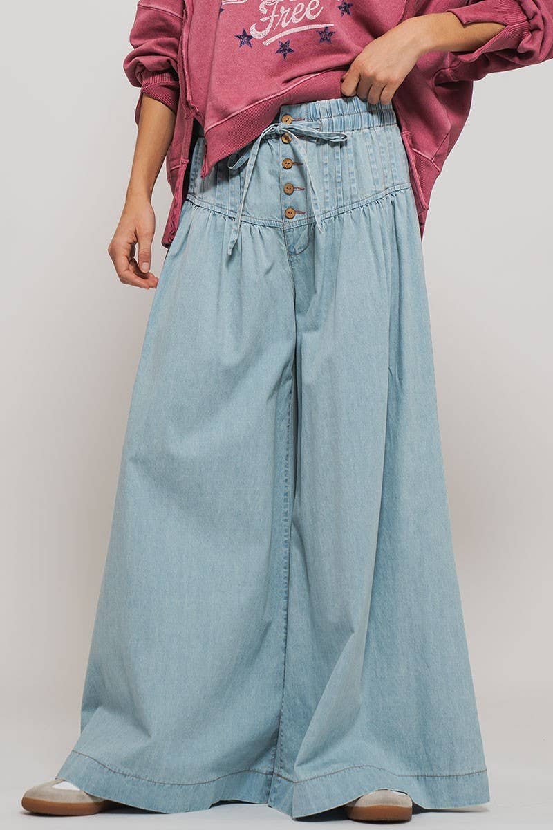 Women's Pleated Wide-Leg Button Closure Pants - Light Denim
