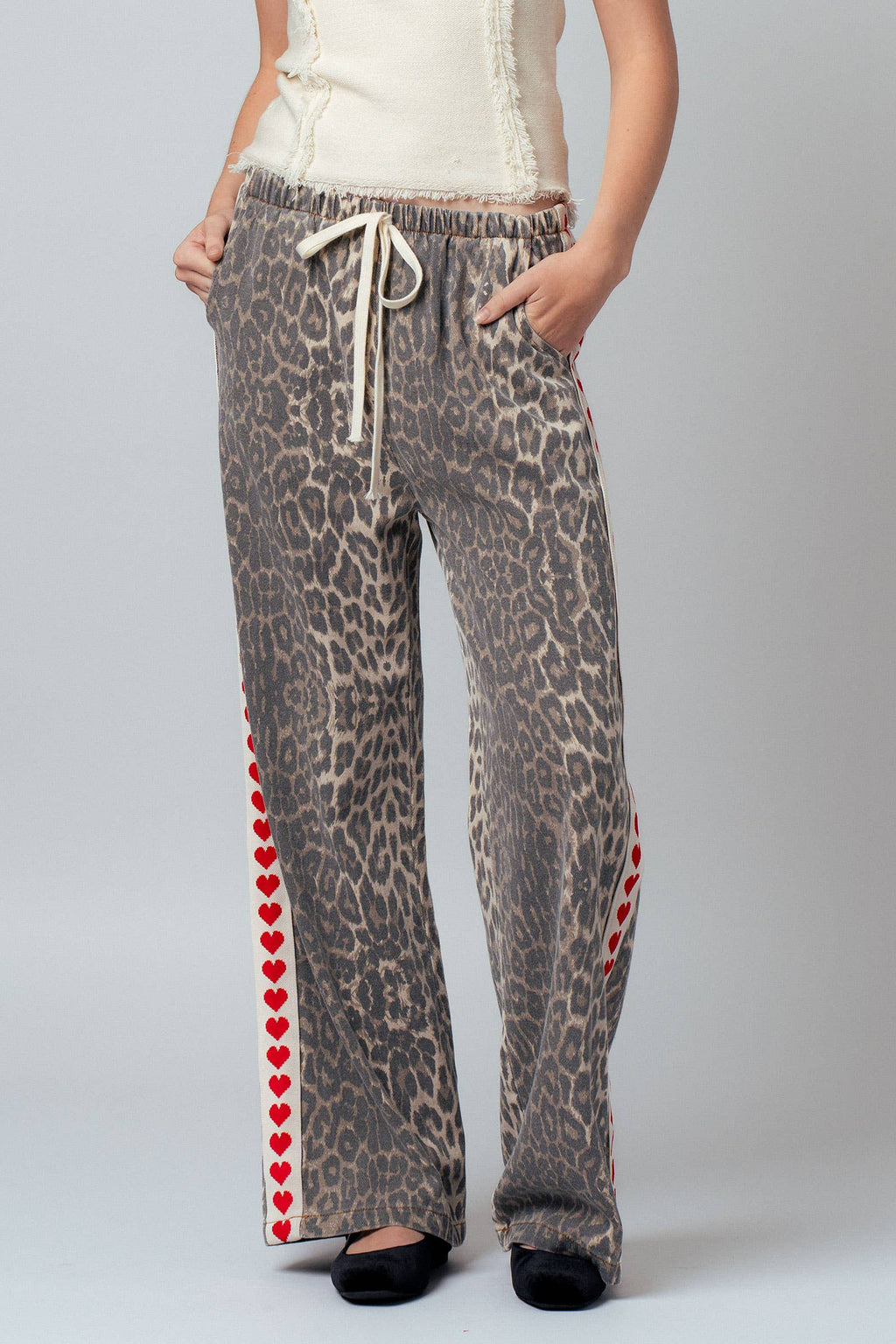 Women's Leopard Print Heart Side Stripe Lounge Pants