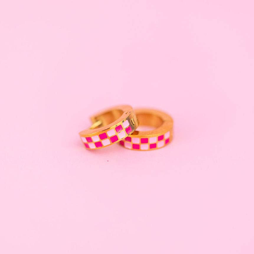 Desert Peach - Pink Checkered Chunky Huggie Hoops