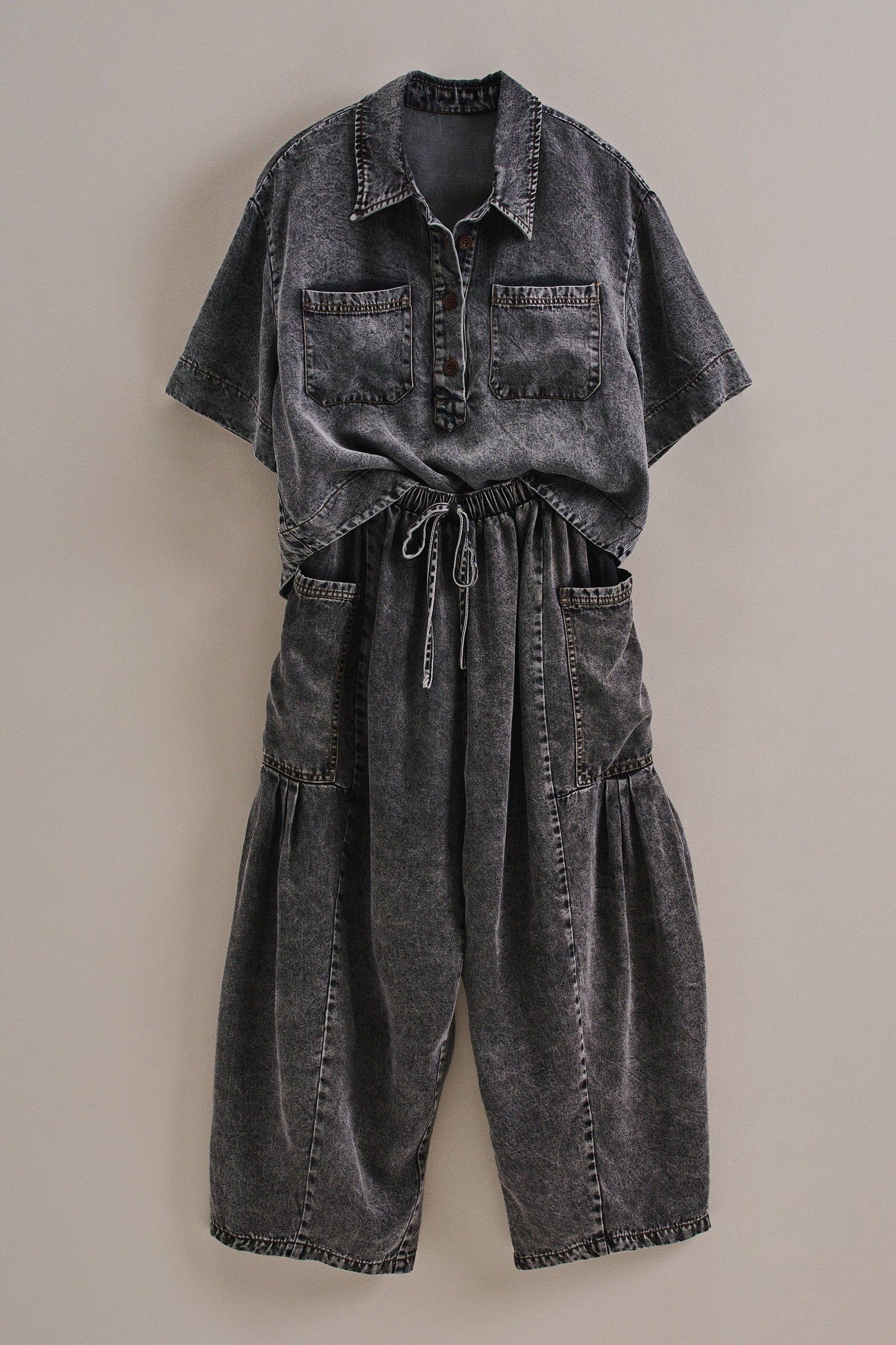 Women's Washed Denim Utility Wide Leg Pants w/ Cargo Pockets - Black