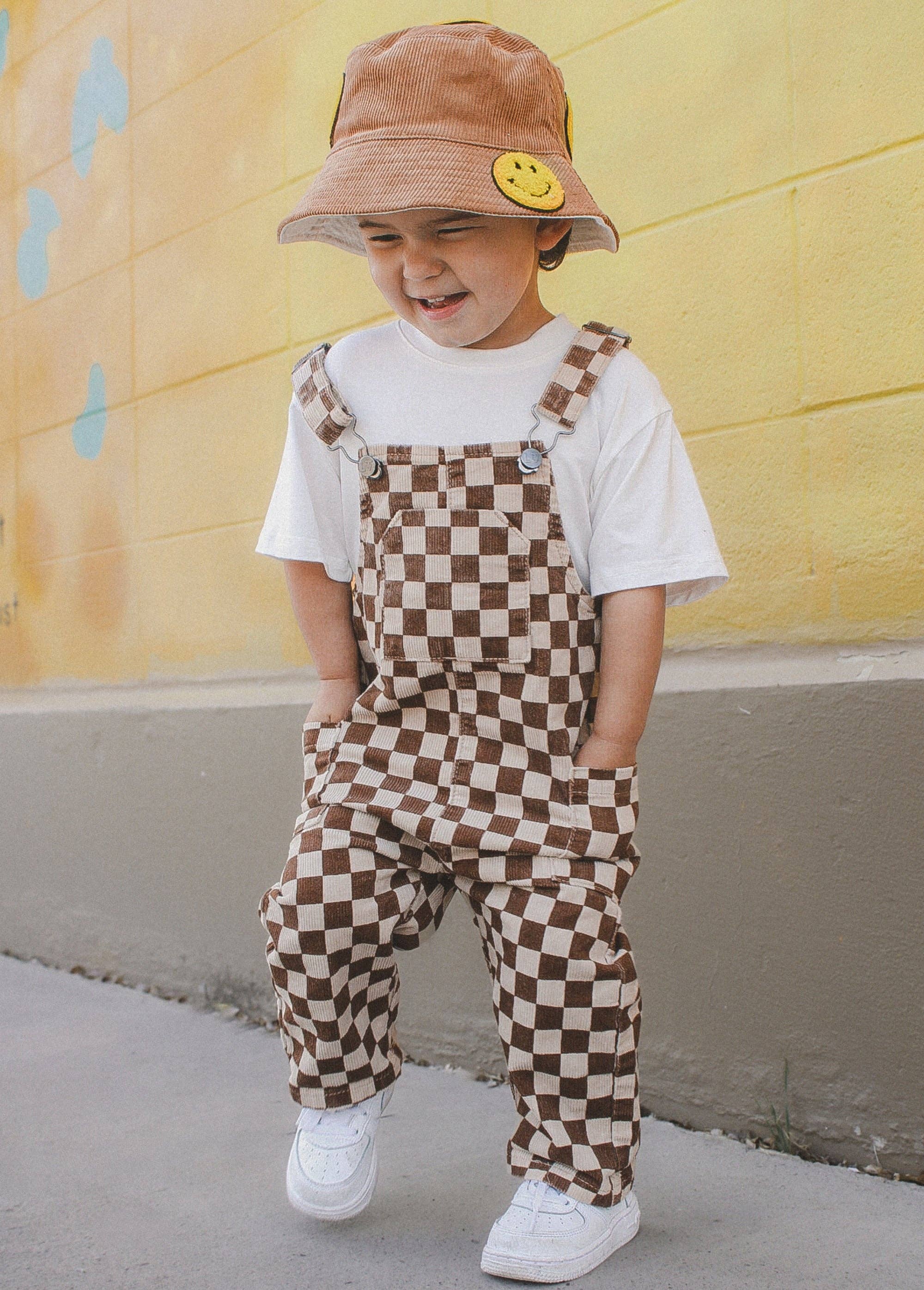 Little Trouble - Smiley Bucket Hat - Tan
