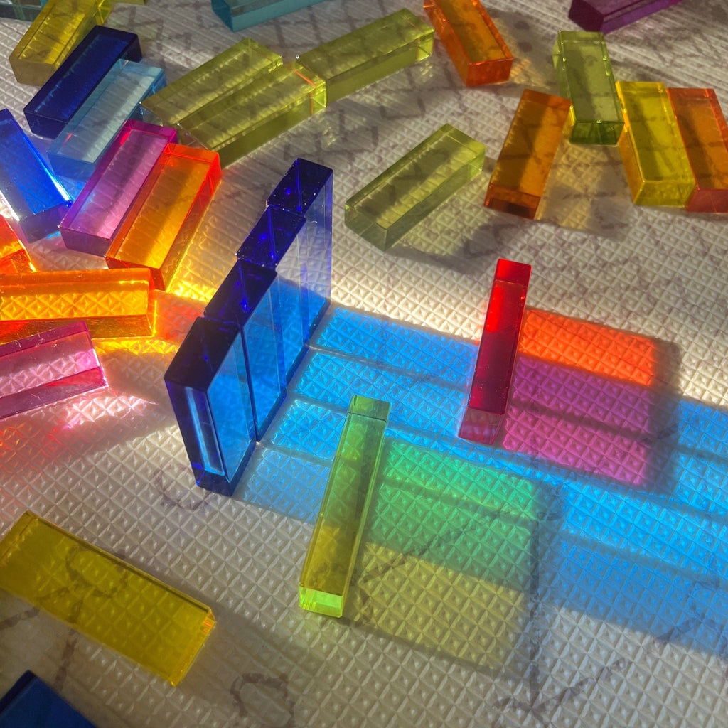 CMY Cubes - Newton's Tower